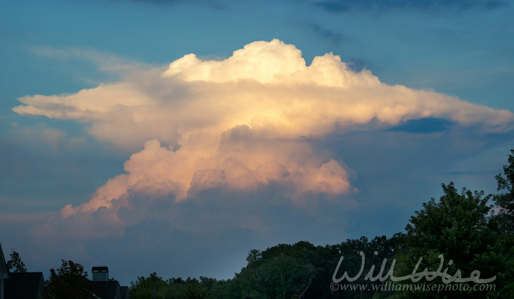 Thunderhead cumulonimbus storm clouds, Georgia USA Picture