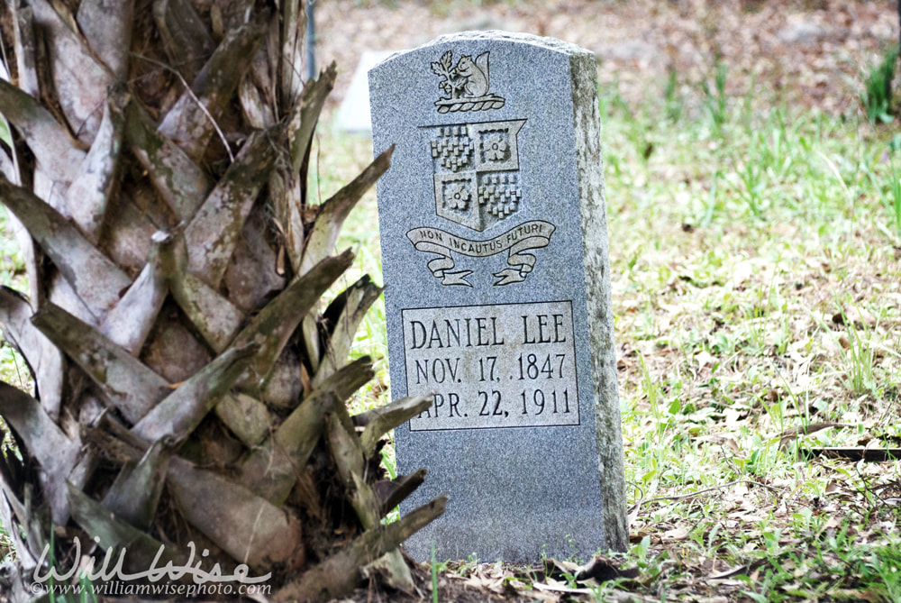 Grave headstone of Daniel Lee on Billy's Island in the Okefenokee Swamp Picture