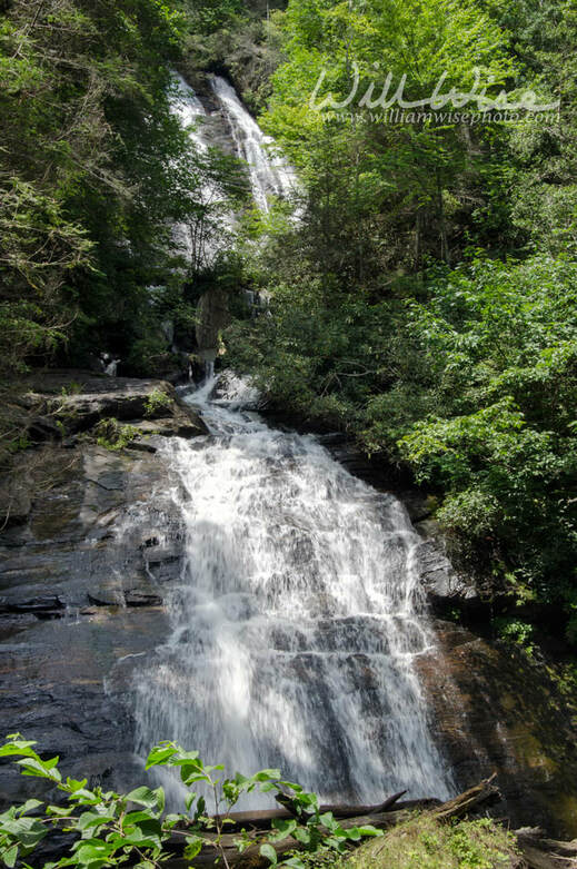 Anna Ruby Falls waterfall in North Georgia, USA Picture